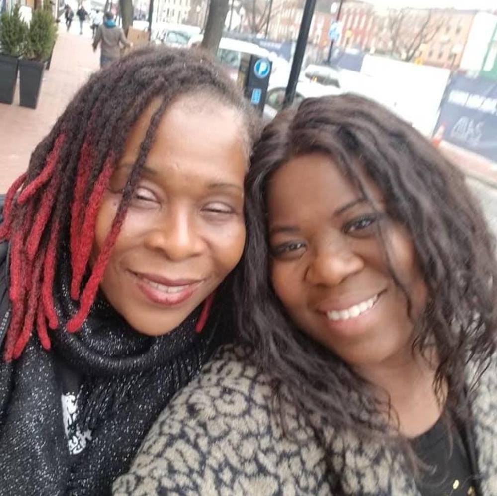 Meet your Posher, Phoenix